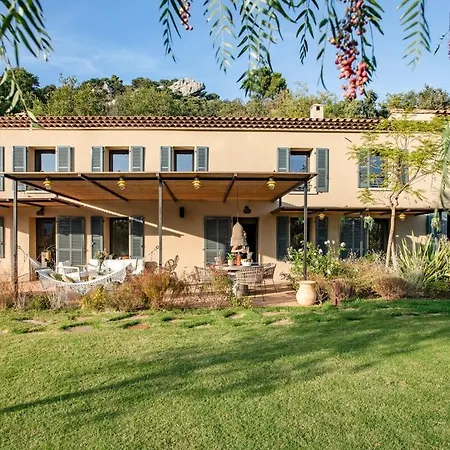 Villa 4 Bd In Hyeres